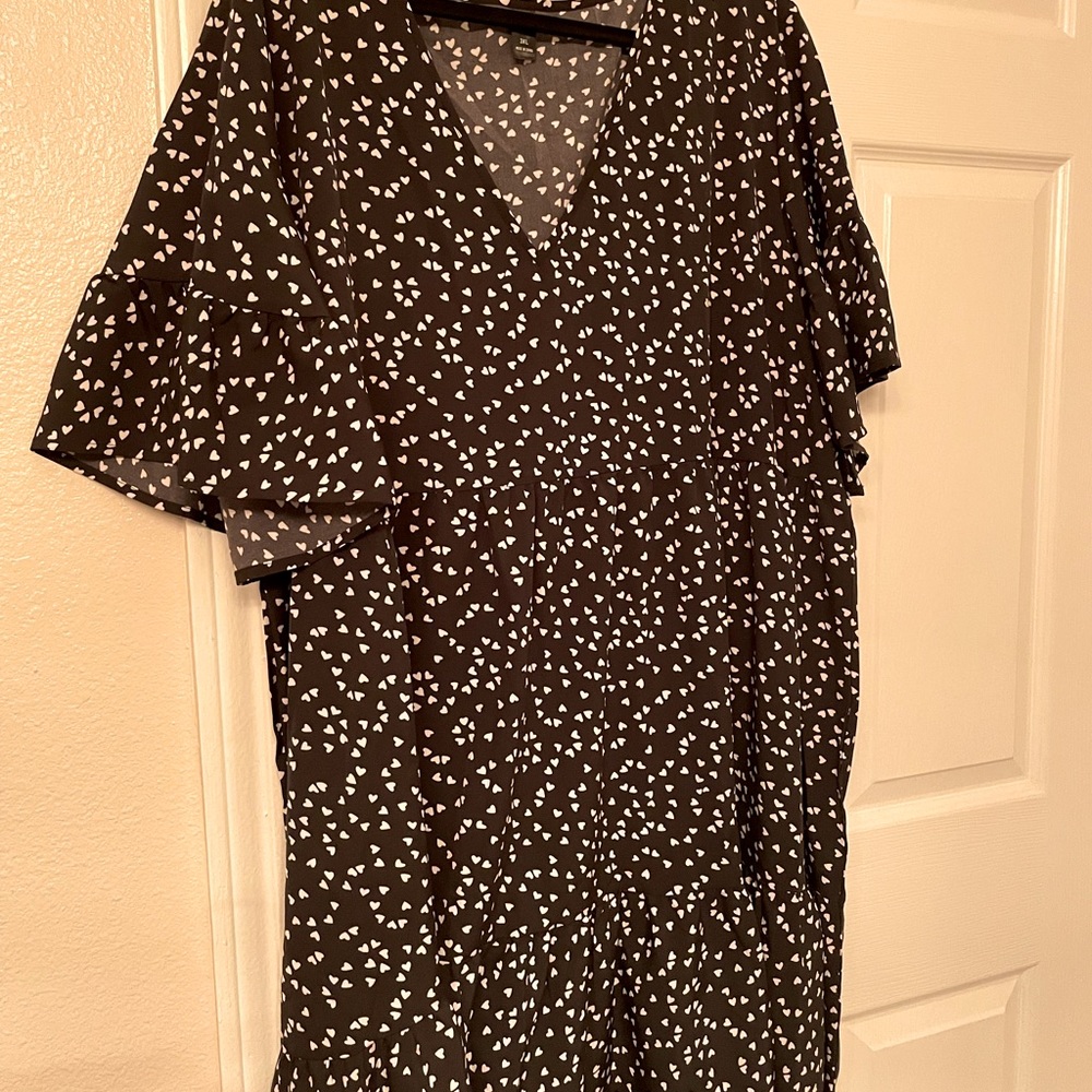 Black dress with heart design plus size